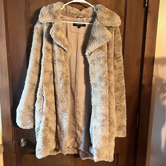 XL KENNETH COLE NEW YORK PINK FAUX FUR JACKET - Picture 8 of 12